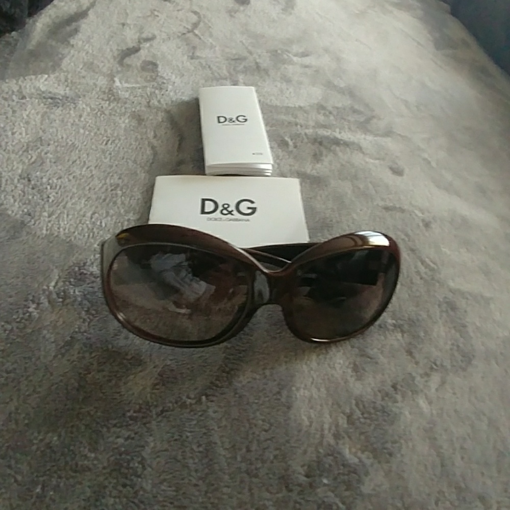 Dolce & Gabanna Dark brown sunglasses-authentic